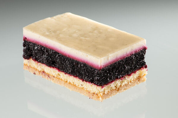 Produktfoto zu Blaubeer Vanille Schnitte 1x2 Stück