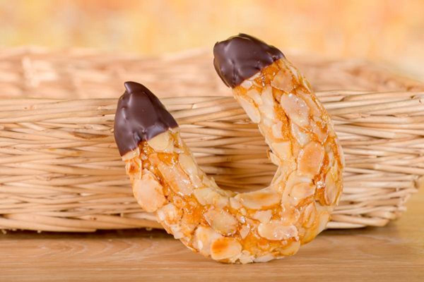 Produktfoto zu Mandelhörnchen 1x2 Stück