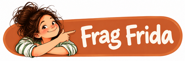 Frida mit braunem Haarknoten und grün-weiß gestreiftem Shirt zeigt auf einen orangefarbenen Button mit der Aufschrift „Frag Frida deine Frage!“