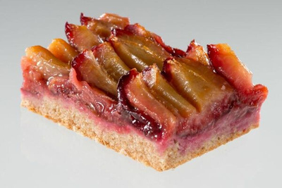 Produktfoto zu Pflaumen Kuchen 1x2 Stück