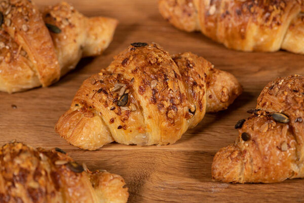 Produktfoto zu SechsKornCroissant 1x2 Stück