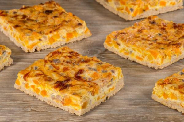 Produktfoto zu KürbisQuiche 1x2 Stück